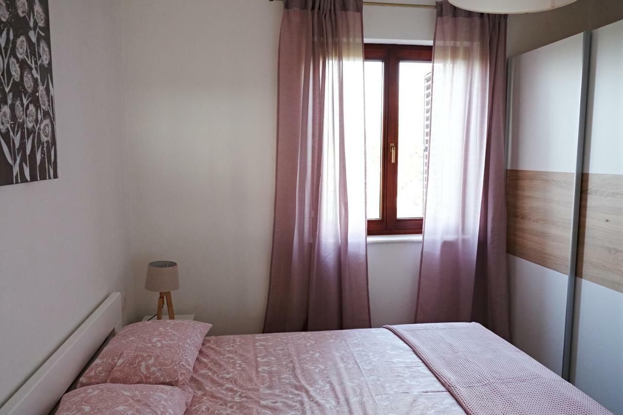 Apartment Sole Umag Kültér fotó