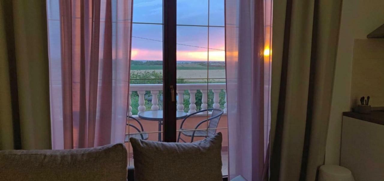 Apartment Sole Umag Kültér fotó